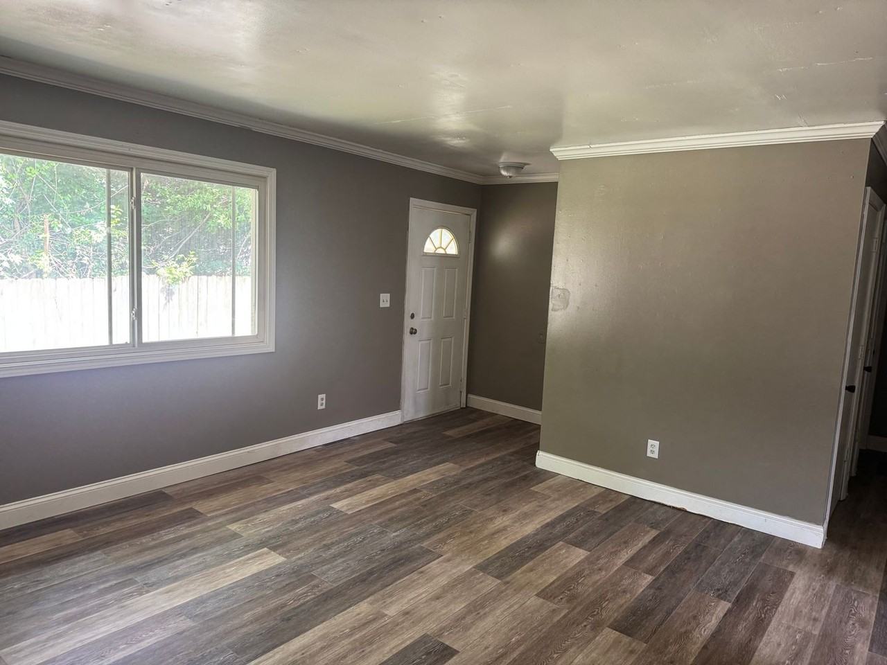 1406 W Calhoun St #B - Photo 6 of 16