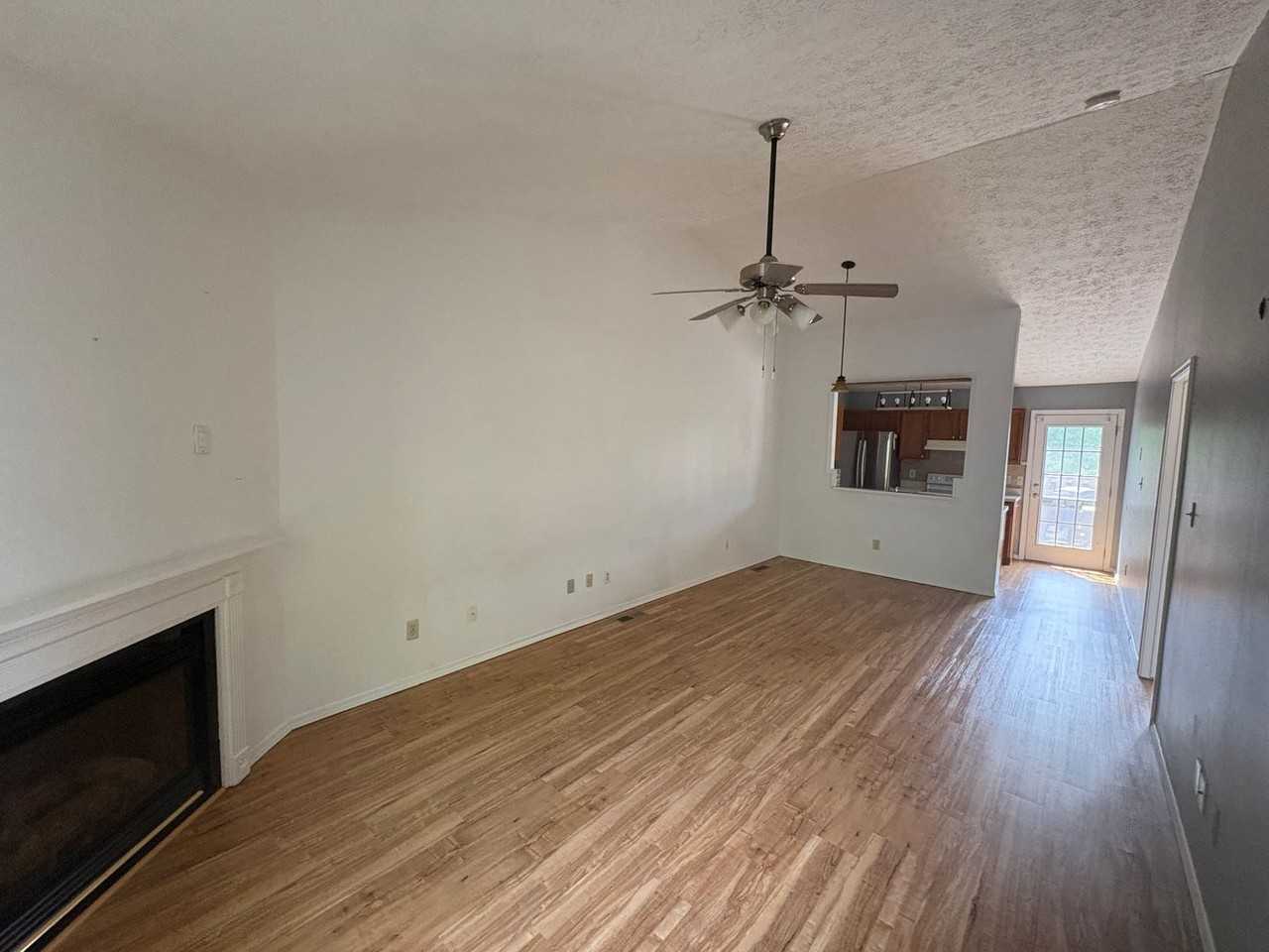 813 Calypso Way - Photo 3 of 18