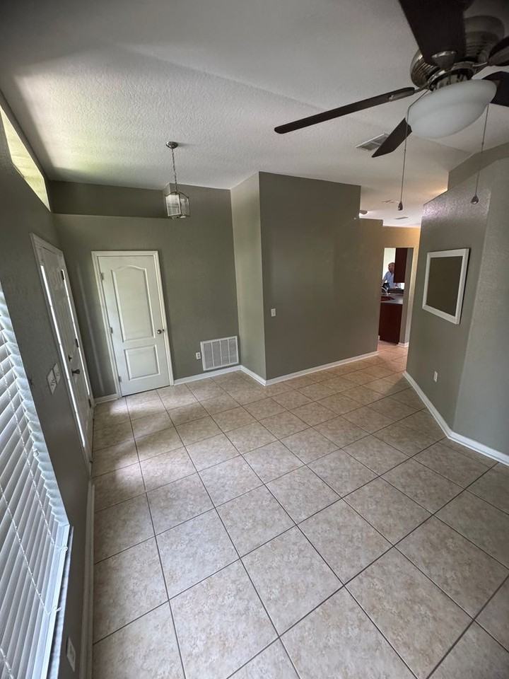 1415 Turtle Rock Ct - Photo 3 of 19