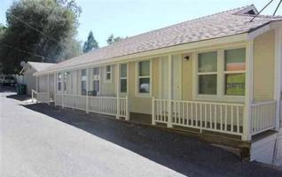featured image of 182 N Shepherd St