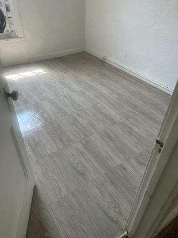 25 W Washington St - Photo 3 of 8