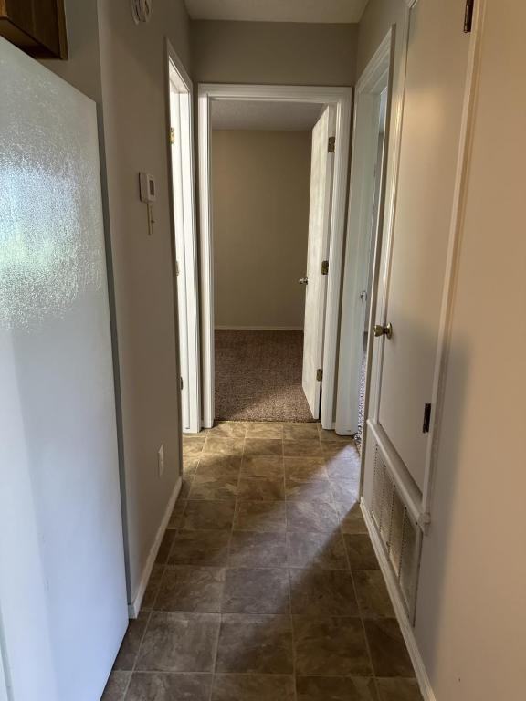 8505 S 31st Ter - Photo 7 of 15