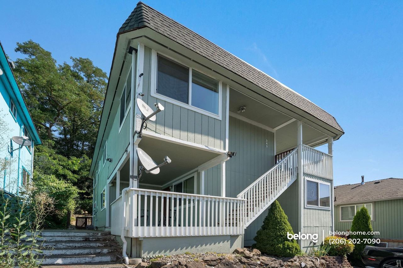 363 Earlington Ave Sw - Photo 2 of 24