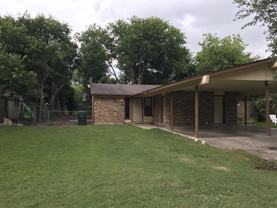 417 Live Oak St - Photo 1 of 1