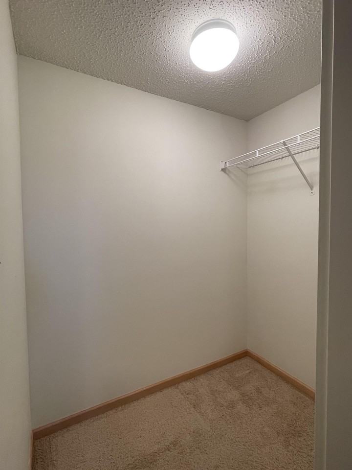 18279 Key West Ct #0 - Photo 5 of 19