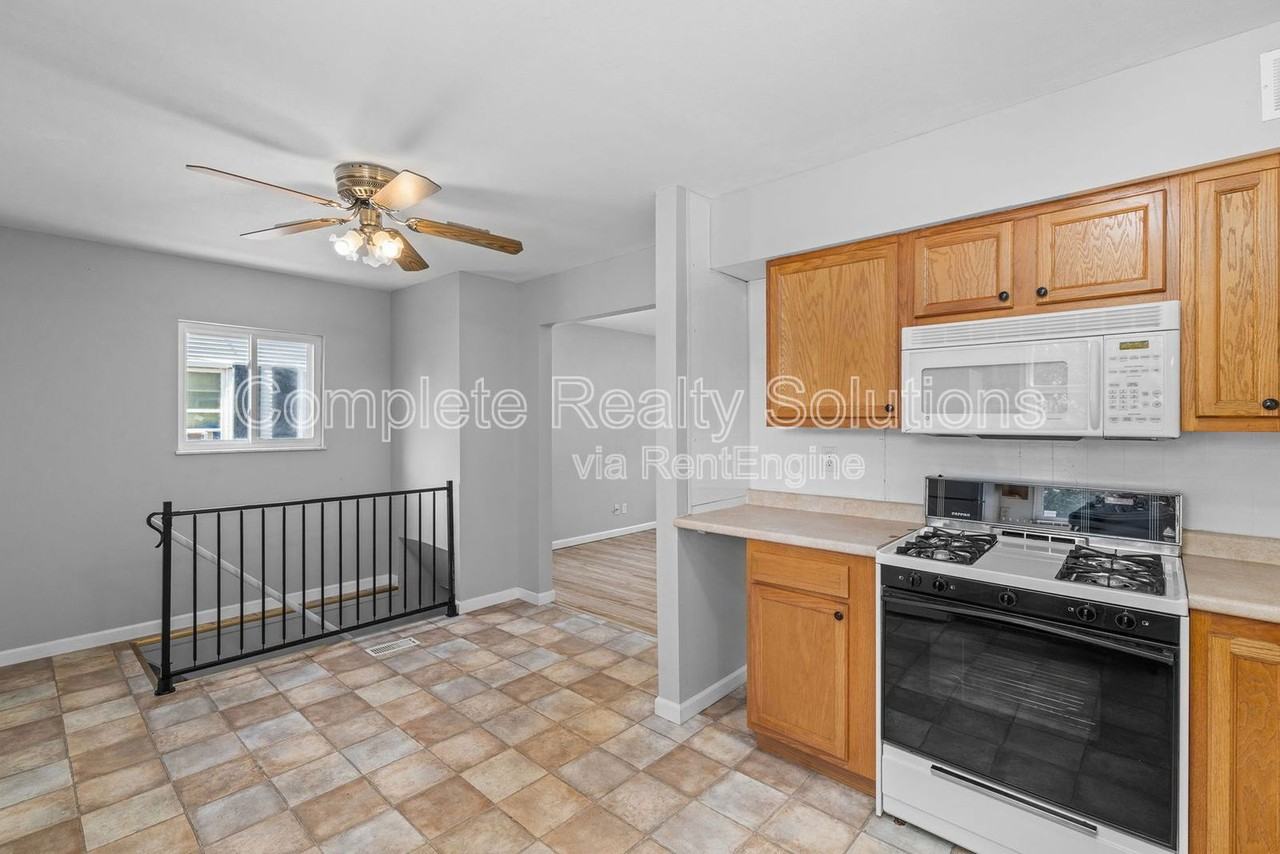 10423 Balmoral Dr - Photo 7 of 30