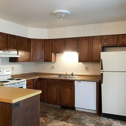 1632 E Pitkin St #D - Photo 5 of 8