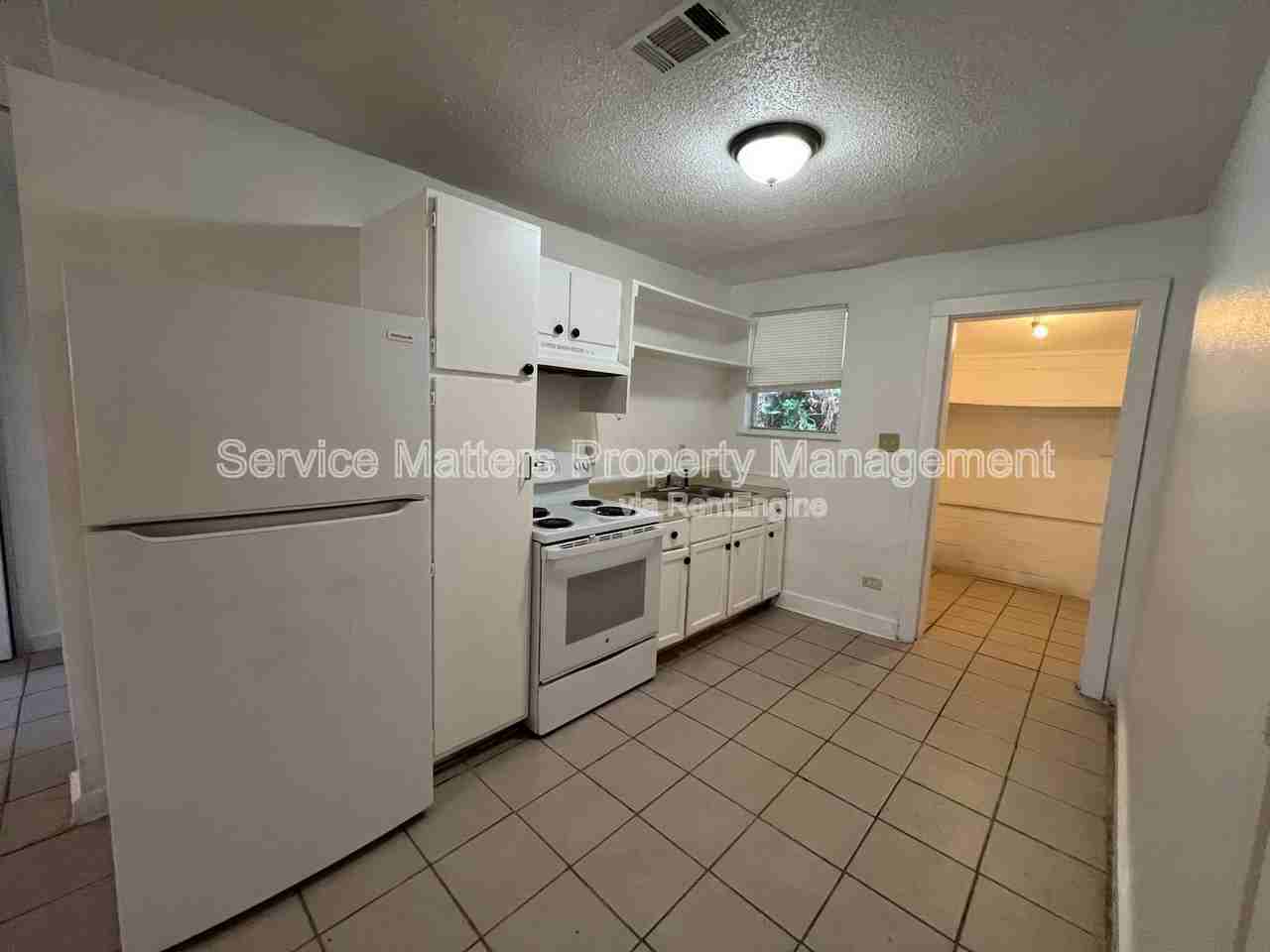 2601 W Belmont St - Photo 6 of 18