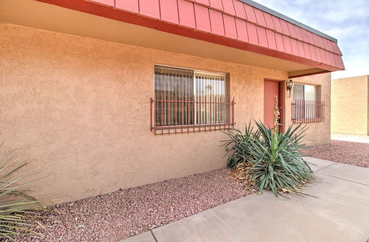 5323 N 19th Ave #13 - Photo 3 of 26