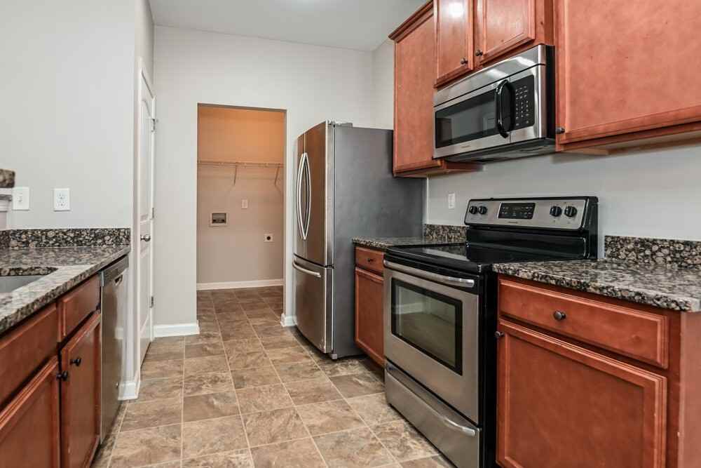 3714 Humber Ct - Photo 7 of 17