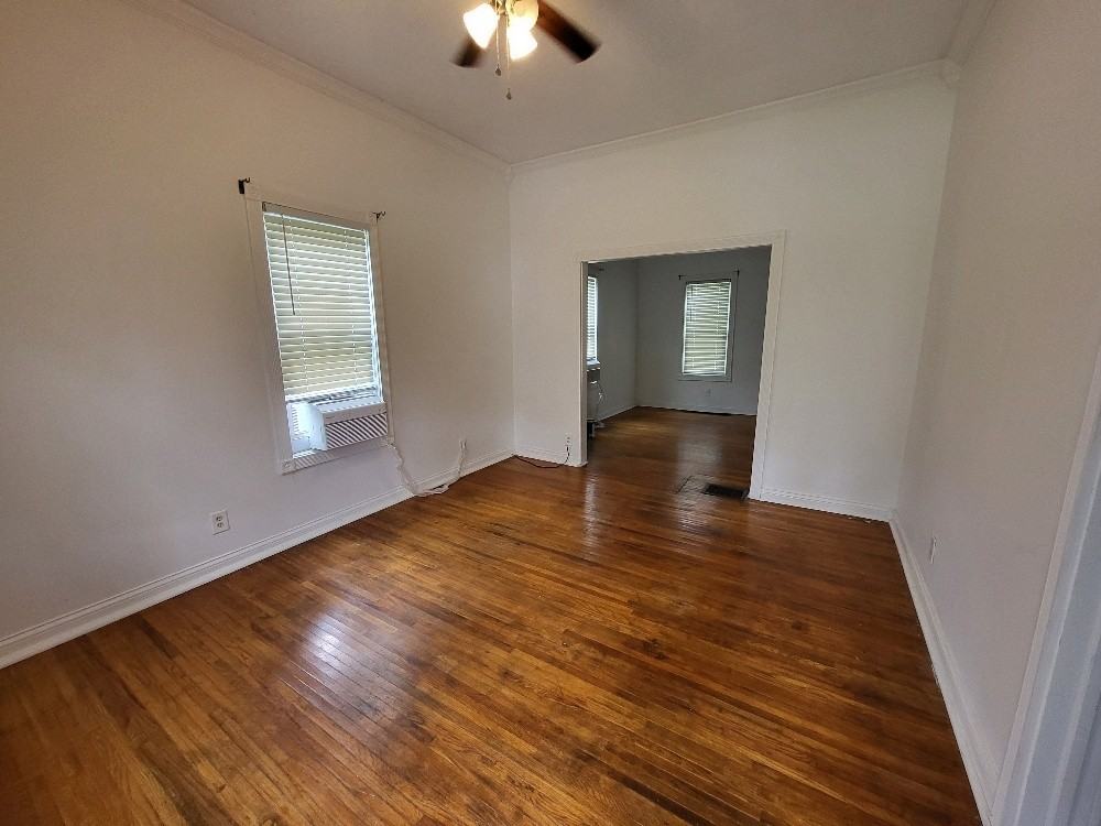 1033 E 6th Ave - Photo 2 of 8