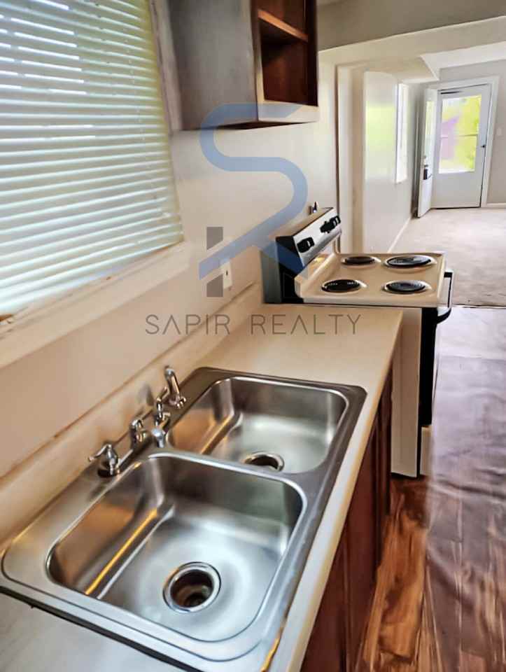 774 Lilly Avenue - Photo 7 of 17