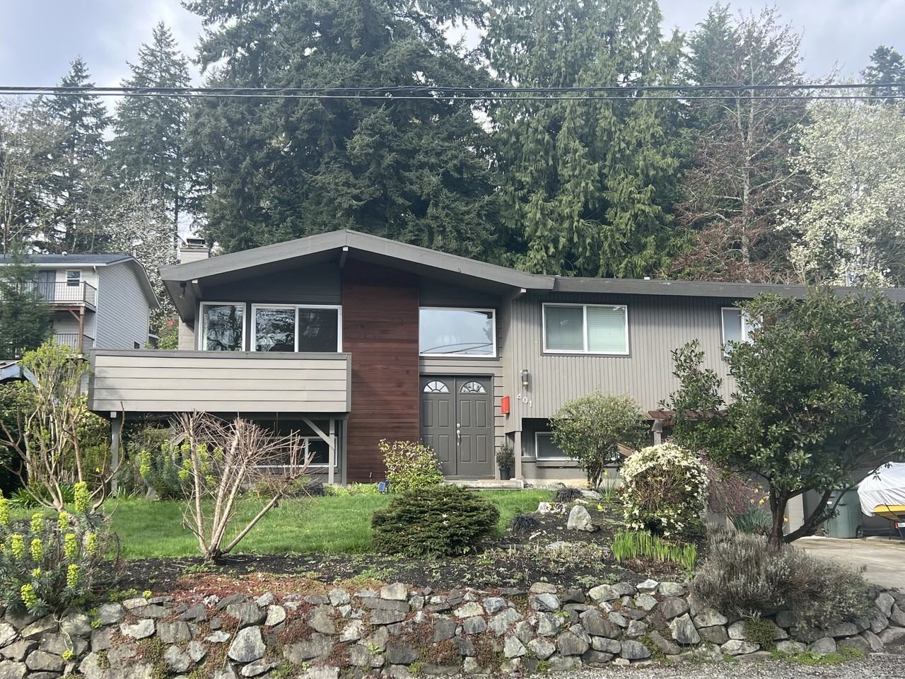 401 109th Ave Se - Photo 4 of 32