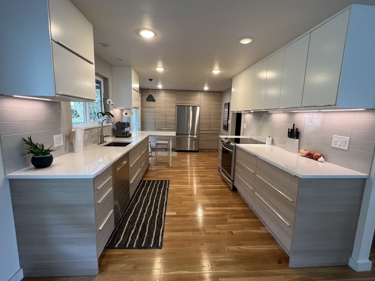 401 109th Ave Se - Photo 3 of 32