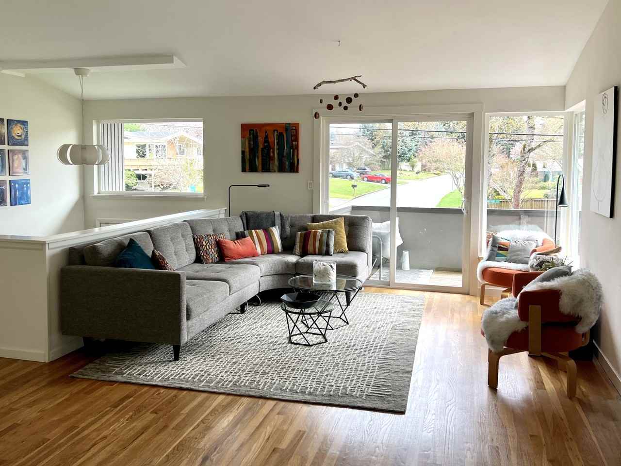 401 109th Ave Se - Photo 2 of 32