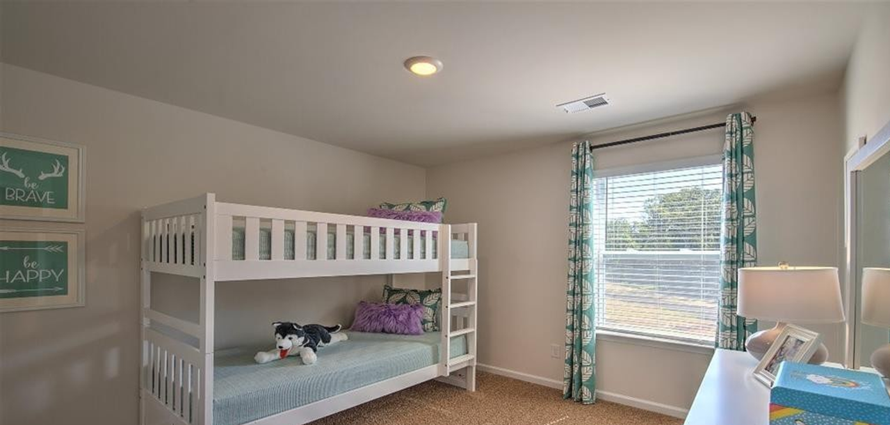 5142 Hyrule Dr - Photo 2 of 14