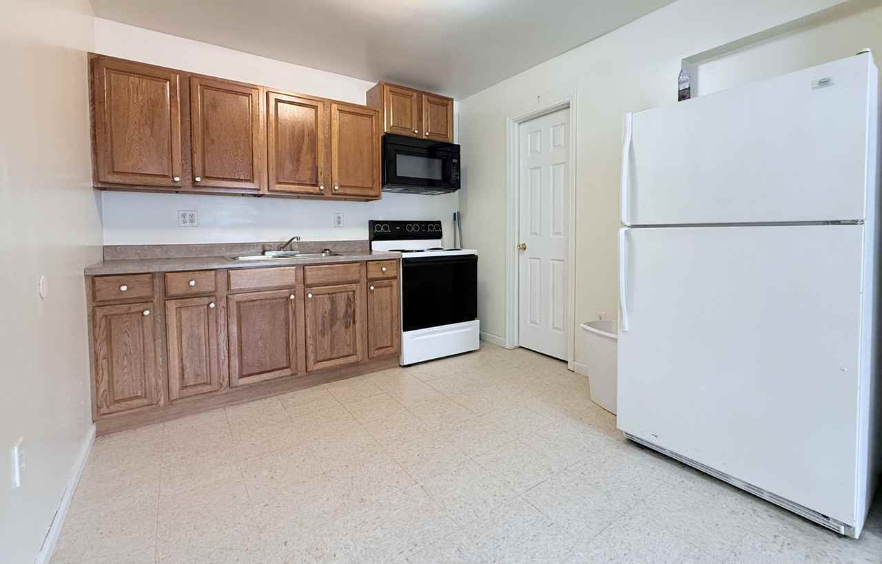 4663 Missouri #3 - Photo 2 of 8