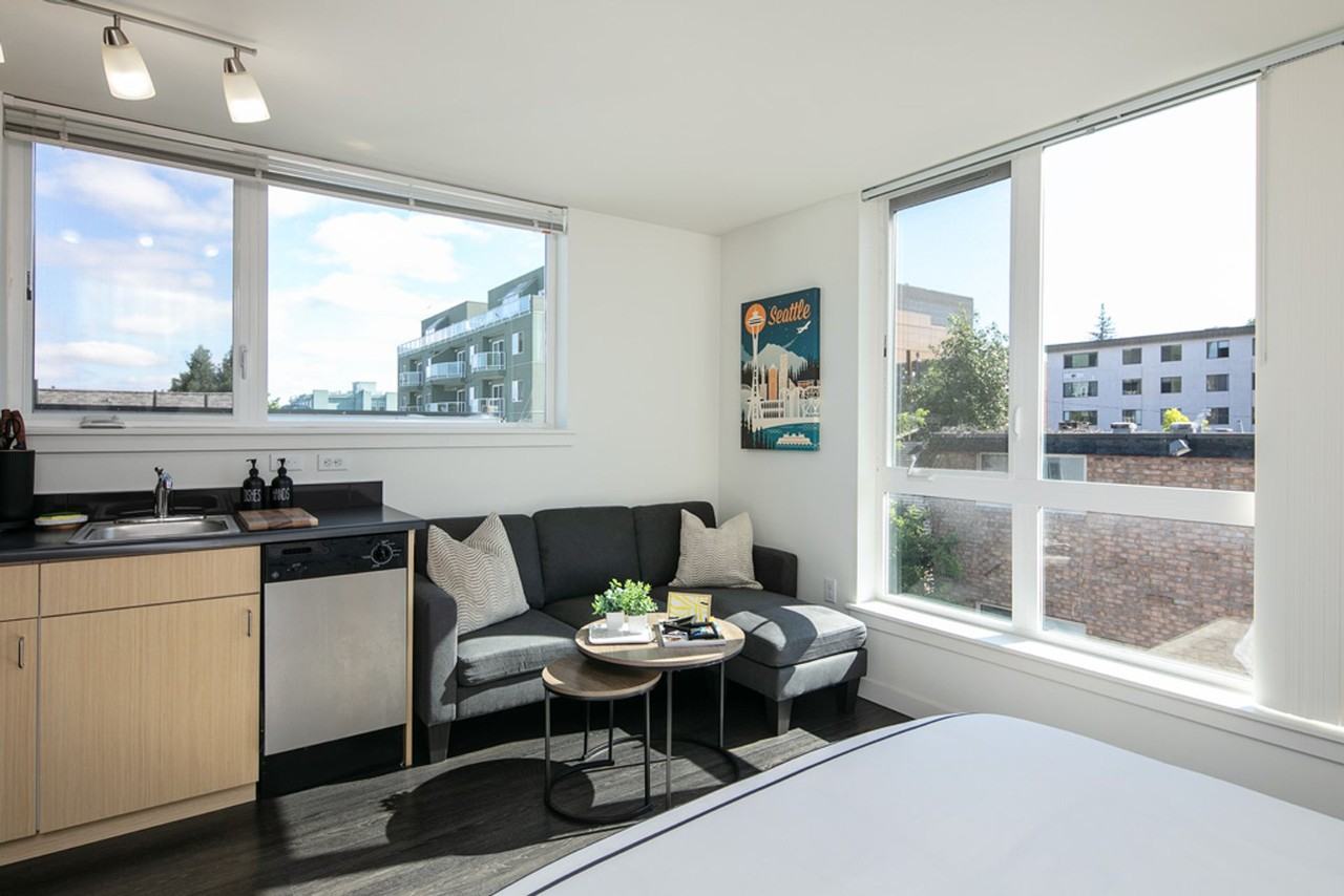 5216 Brooklyn Ave NE - Photo 2 of 30