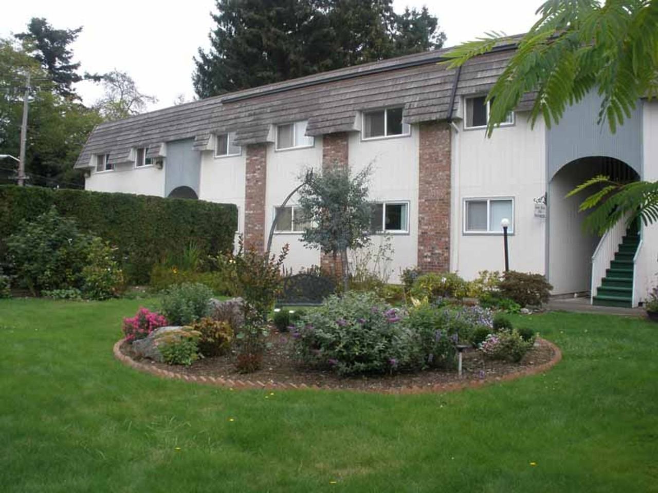 Royal Arms Villa - Photo 3 of 3