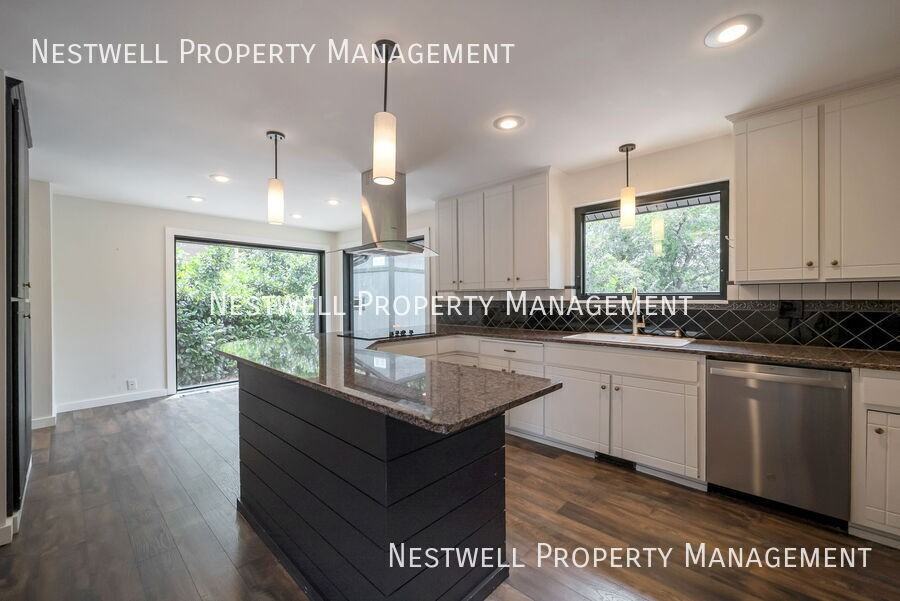 659 Halifax Ct - Photo 2 of 45