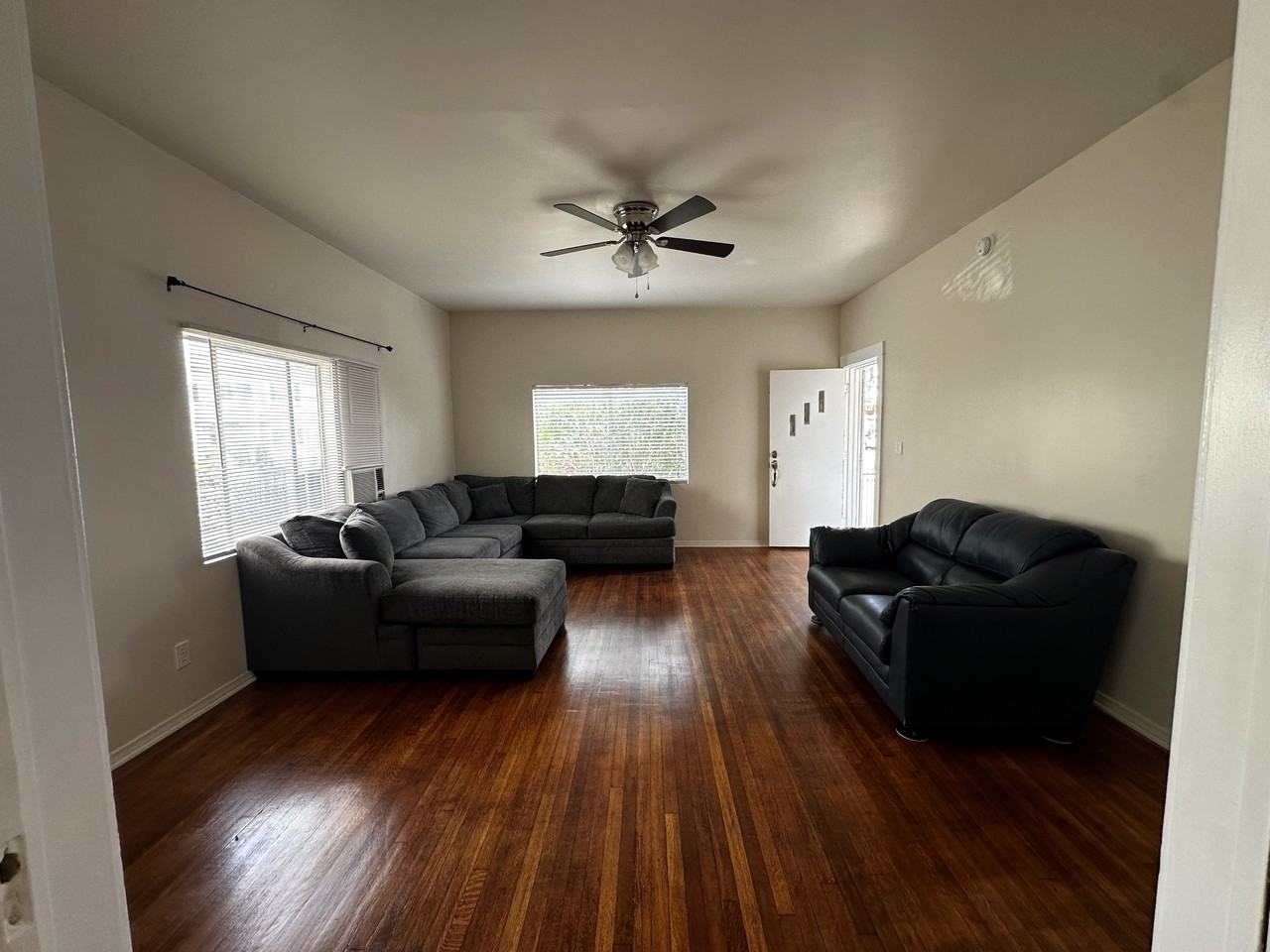 1417 2nd Ave #1417 - Photo 3 of 23