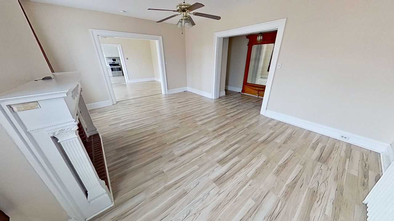 200 Carlisle St Apt A - Photo 3 of 14