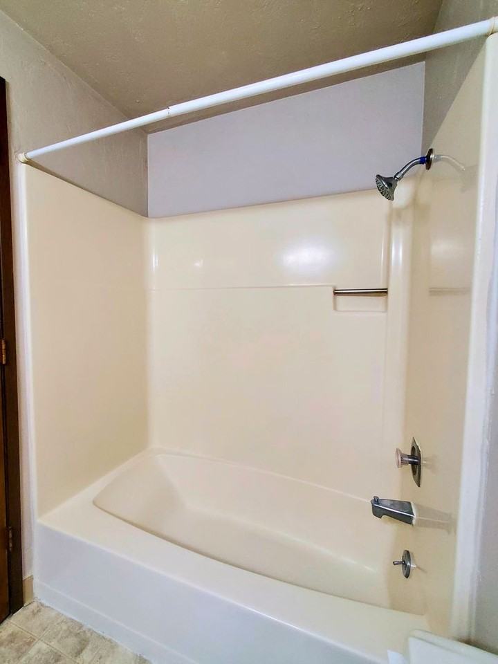 95 W 15th Ave #35 - Photo 5 of 7