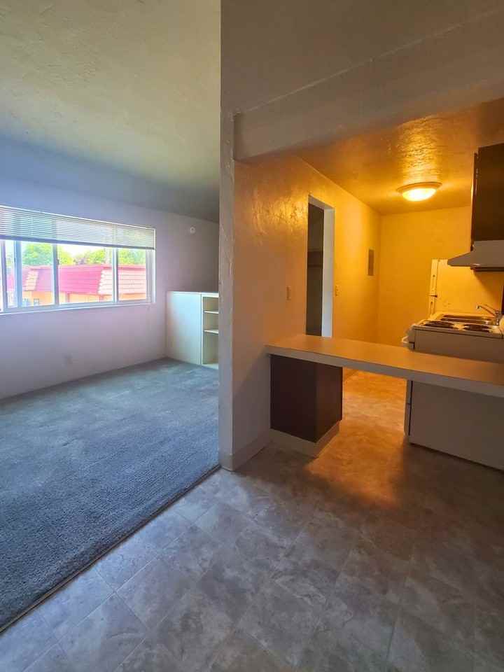 95 W 15th Ave #35 - Photo 7 of 7