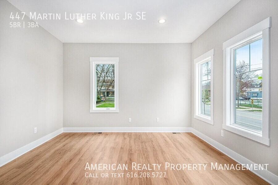 447 Martin Luther King Jr Street Southeast - Photo 7 of 21