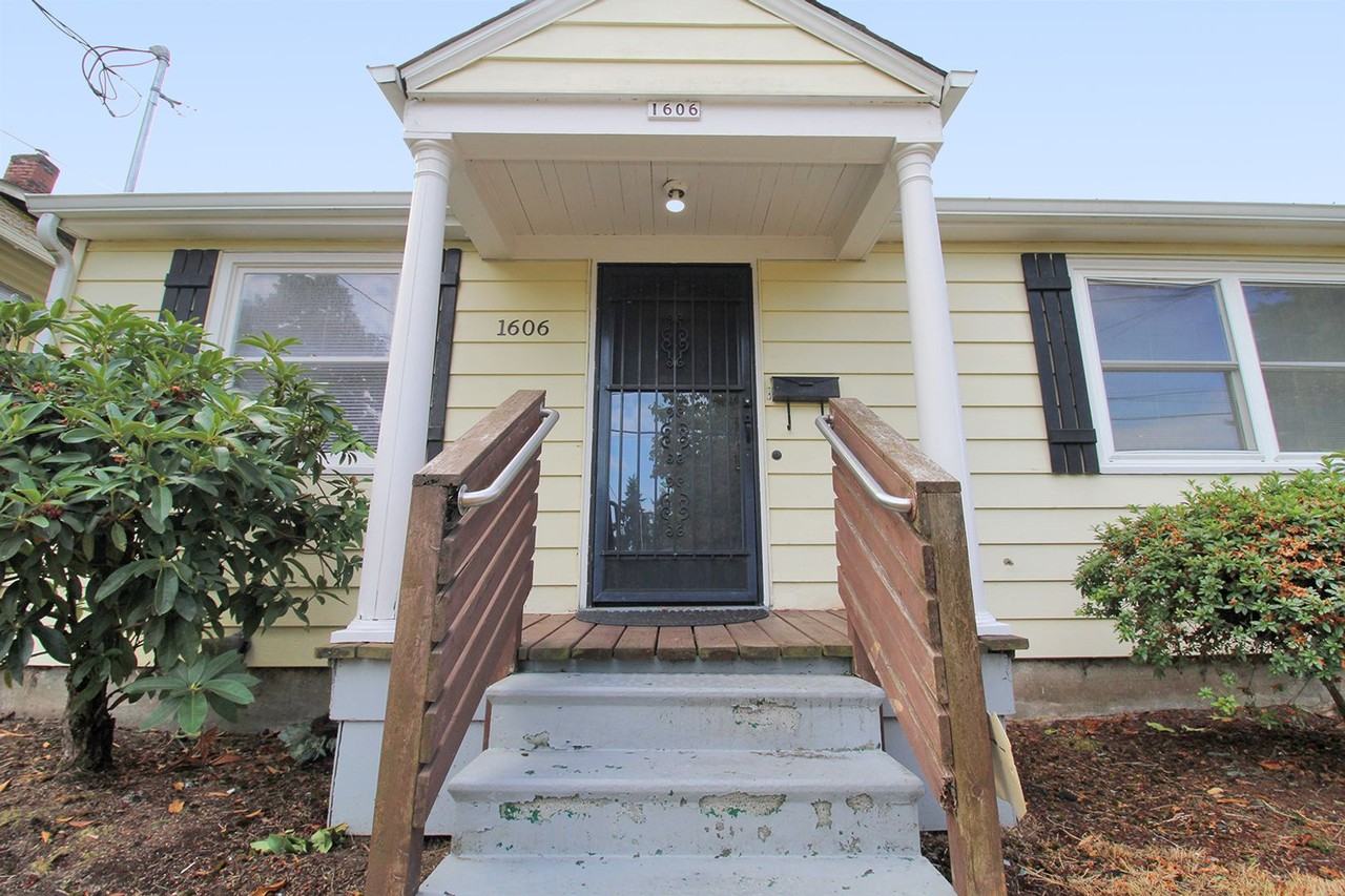 1606 N Church St - Photo 3 of 24