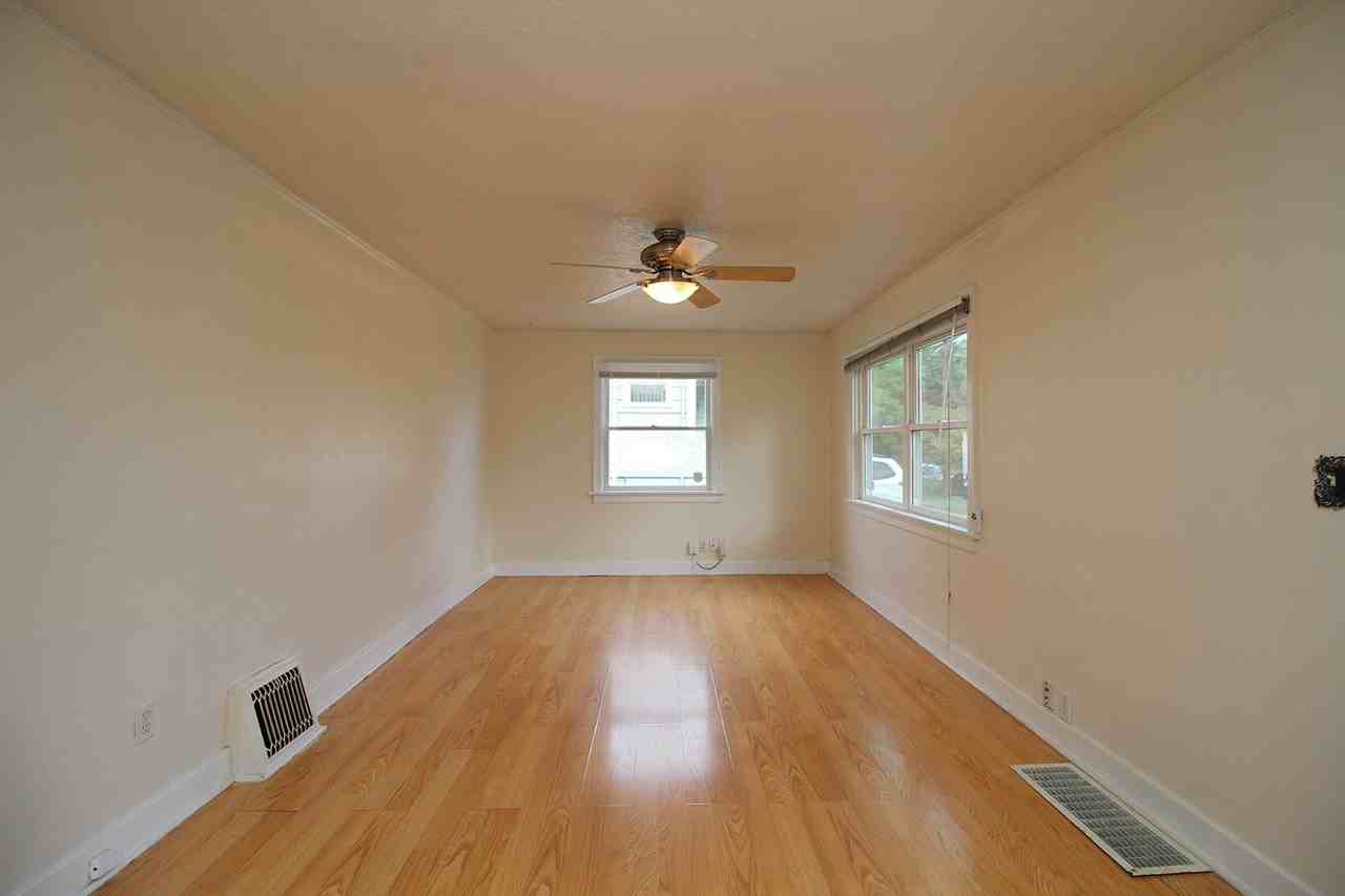 1606 N Church St - Photo 5 of 24