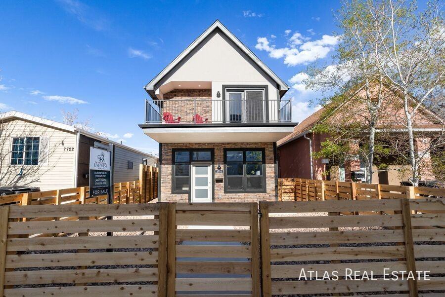 3716 N Marion St - Photo 2 of 50