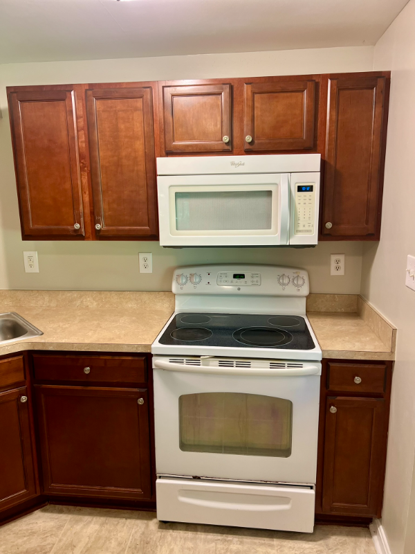 8877 Sparrow Ct #2 - Photo 3 of 9