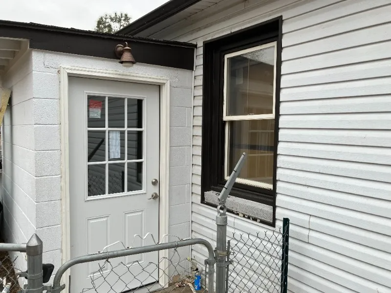 821 31st Ave - Photo 2 of 15