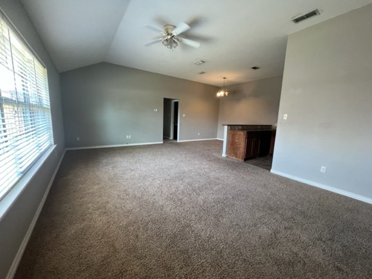 3949 Carrera Ln - Photo 4 of 18