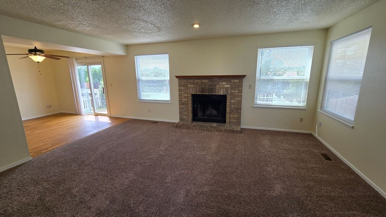 3855 Blazingwood Way - Photo 3 of 31