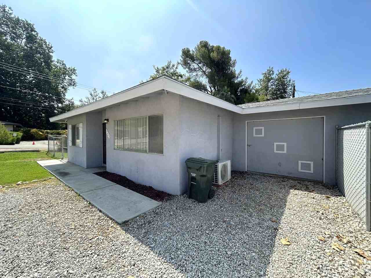 1285 Garnet Ave - Photo 3 of 21