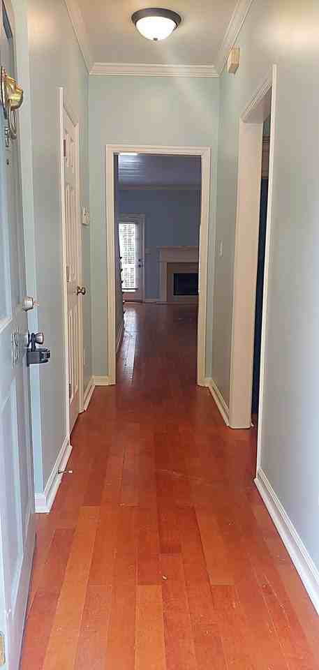 1731 Ashwood Ln - Photo 4 of 12