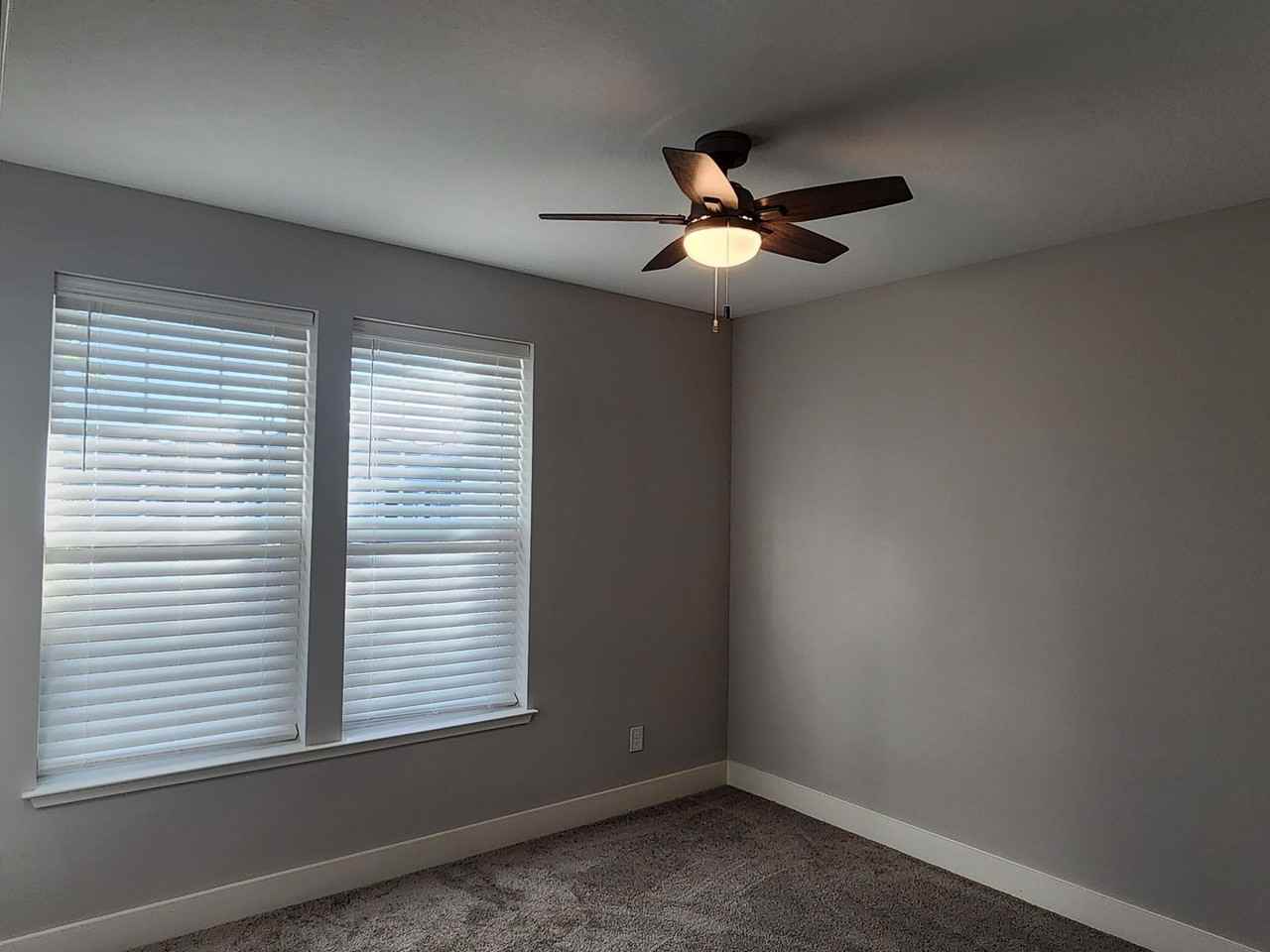 1083 Harrison Bayou Dr - Photo 6 of 37