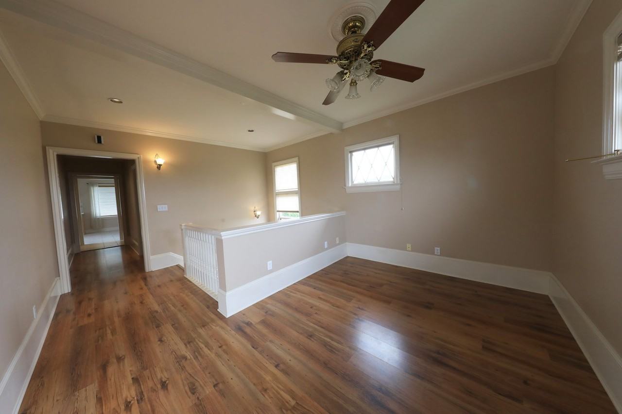 14 W Cedar St - Photo 7 of 21