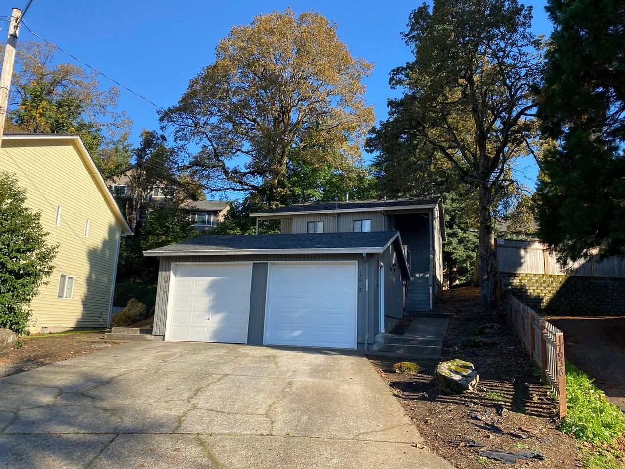 17932 Oatfield Rd - Photo 2 of 19