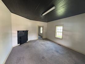 212 S Lee St #B - Photo 1 of 1