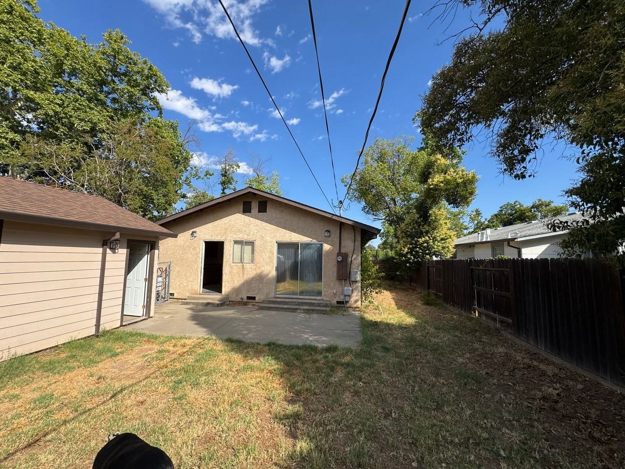 604 Sierra Blvd - Photo 2 of 3