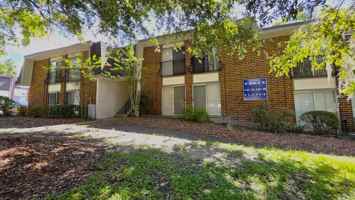 featured image of 1700 Sw 16th Ct #B24