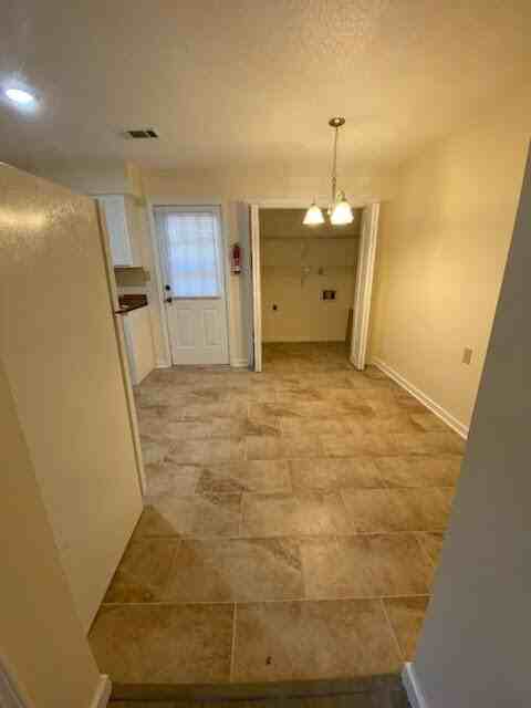 1444 Oakwood Drive - Photo 2 of 19