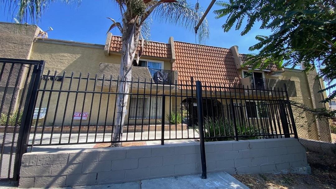 3059 - 3502 Copeland Pl. - Photo 2 of 13