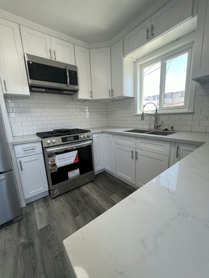 1030 2nd Street, Unit 12 - Photo 4 of 28