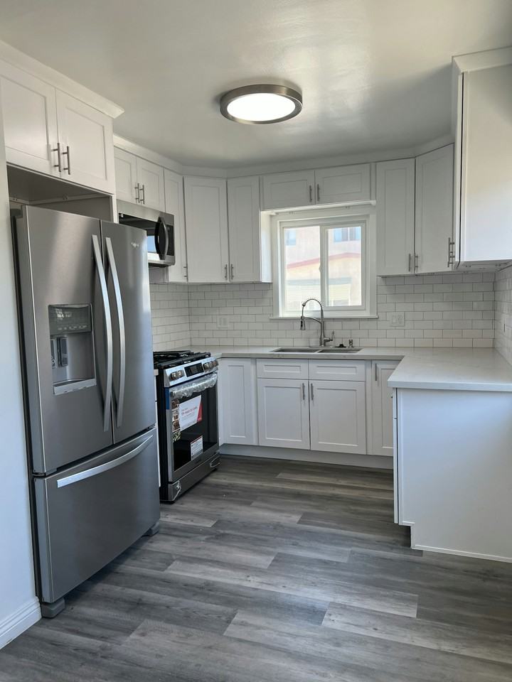 1030 2nd Street, Unit 12 - Photo 5 of 28