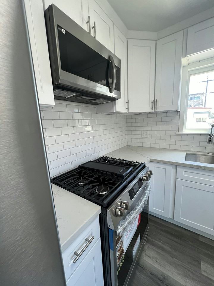 1030 2nd Street, Unit 12 - Photo 6 of 28