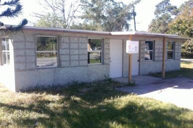 4724 TICE ST - Photo 6 of 6